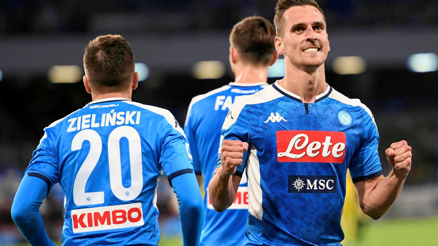 Sport Mediaset, Milik vuole 5 milioni di ingaggio. Intesa Fiorentina-Napoli, riscatto a 25 milioni