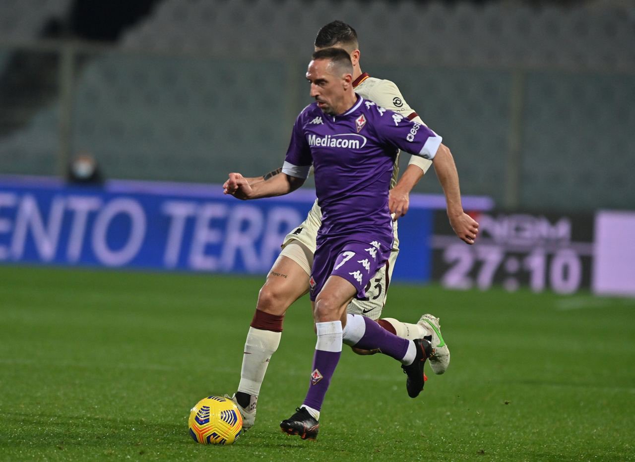 Fiorentina-Roma finisce 1-2 al Franchi di Firenze. Altra sconfitta per i viola