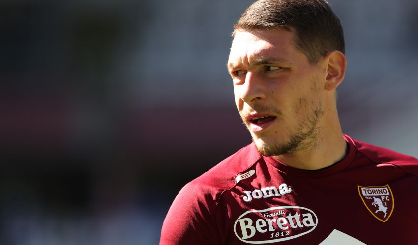 Tuttosport, Belotti-Vlahovic rinnovo caso simile ma diverso il comportamento dei tifosi