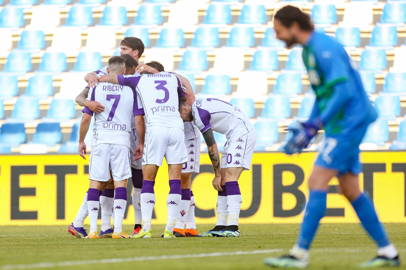 Fiorentina, ora il brivido c’è: iniziato il ritiro che durerà almeno fino a domenica, tutti in silenzio