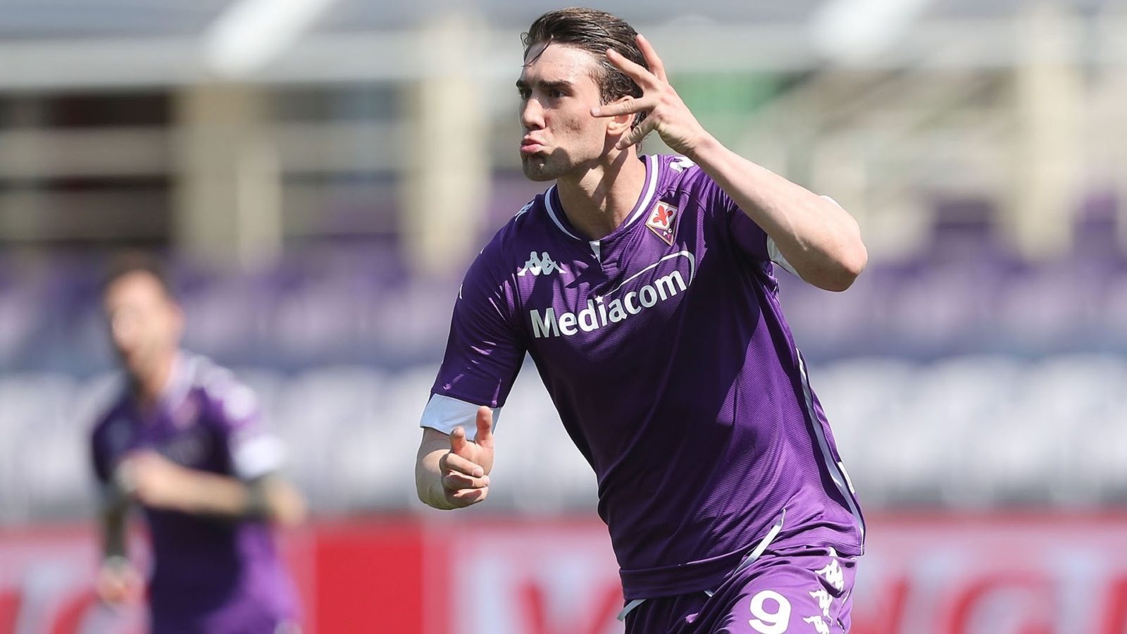 Gazzetta, Vlahovic, Milan all’assalto se arriva la Champions. La Fiorentina lo valuta 60 milioni