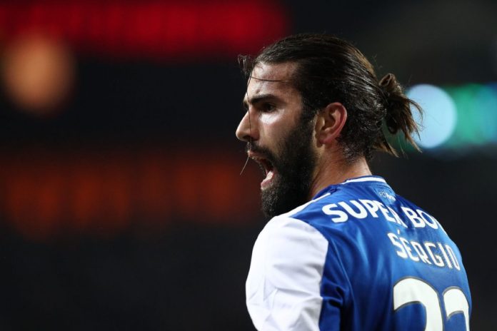 27-Sérgio-Oliveira-FC-Porto-__AU1I8027-e1525285922357