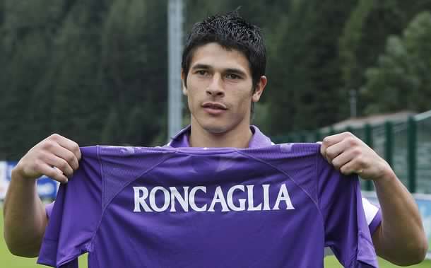 AS Argentina, Cagliari e Udinese vogliono Roncaglia. L’ex viola potrebbe tornare in Italia