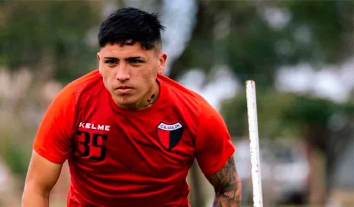 Dall’Argentina, Burdisso vuole portare Farias alla Fiorentina. Il Colon chiede 10 milioni di euro