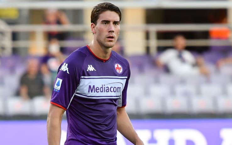 Pedullà: “Vlahovic, la Fiorentina vuole resistere: il rinnovo però non è ancora arrivato”