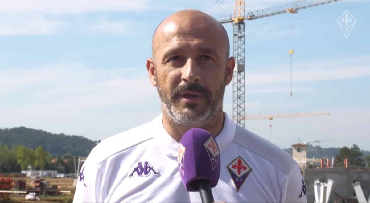 Italiano visita il Viola Park: “Spettacolare, ti porta a dare qualcosa di più per la Fiorentina”