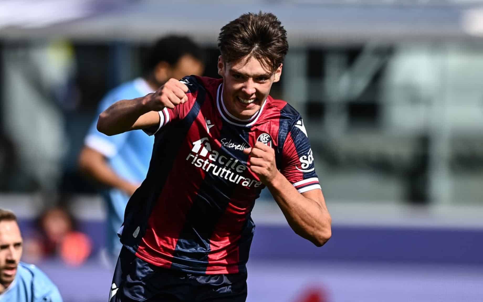All’83’ il Bologna riapre la partita contro la Fiorentina. 3-2 viola al Dall’Ara