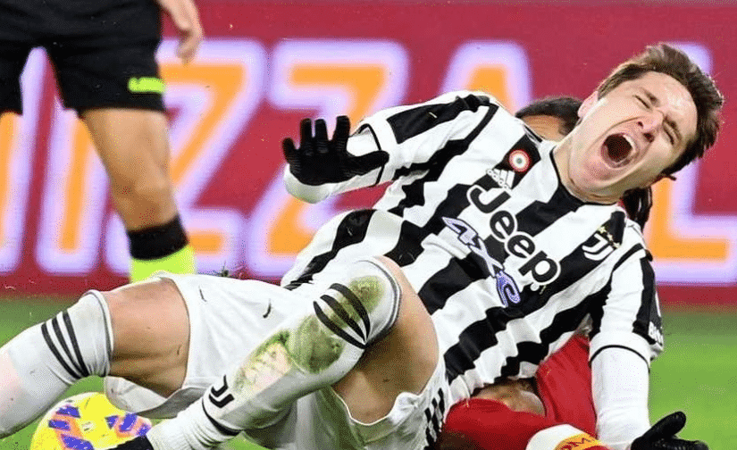 Il ginocchio di Chiesa fa crack? Se la Juve non va in Champions può rispedirlo alla Fiorentina