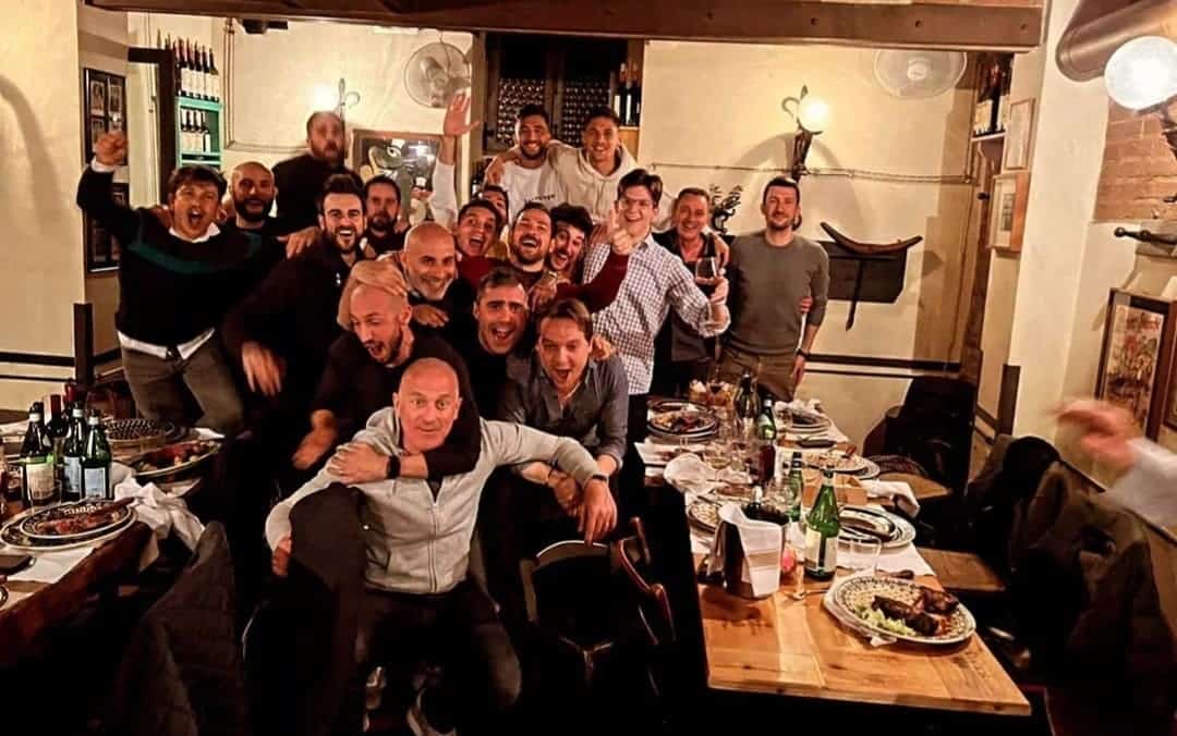 Torreira a cena con Nico, Quarta e membri dello staff: “Siamo più di una famiglia, una banda di matti”