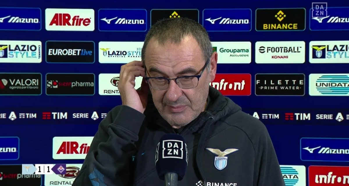 Sarri recrimina: “Lazio stanca, noi avevamo giocato martedi mentre la Fiorentina aveva giocato sabato”