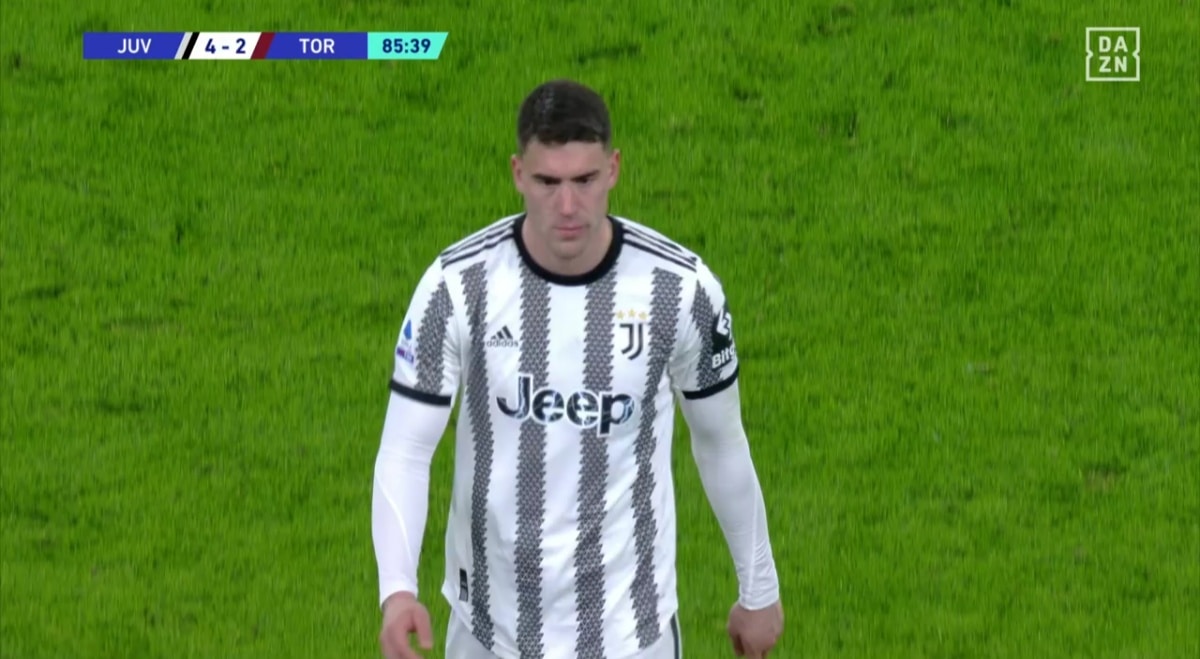 Vlahovic è crollato nello spogliatoio dopo la Sampdoria. Il suo flop alla Juventus è totale