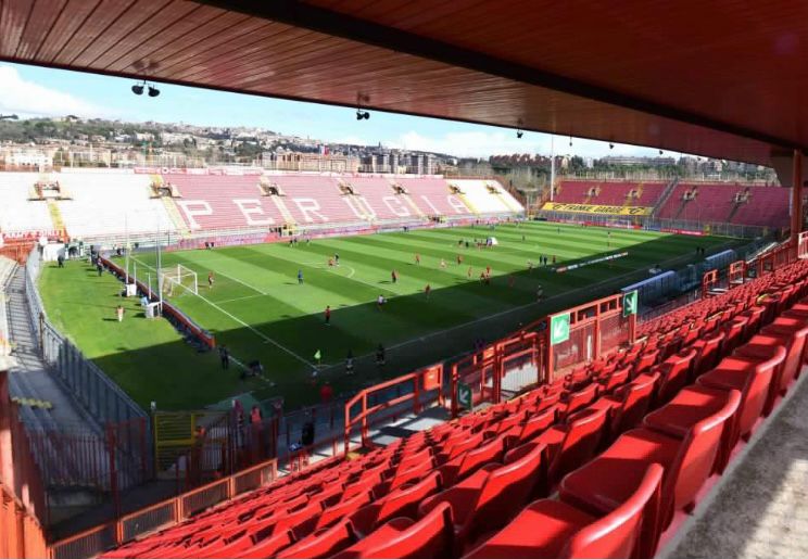 Fiorentina, tifosi in giro per l’Italia: troppa freddezza e antipatia. Ipotesi Cesena e Perugia a ribasso 