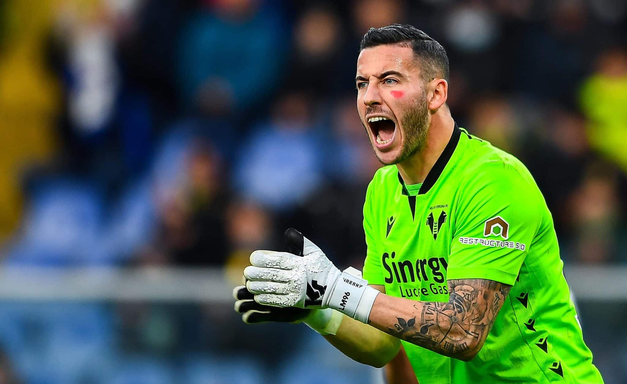Corriere dello Sport scrive: “La Fiorentina incontra il procuratore di Montipò, portiere del Verona”