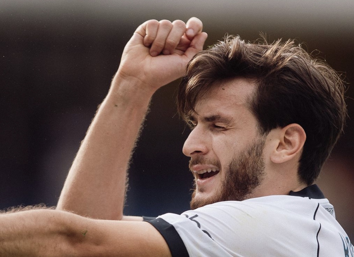Il Napoli rialza la testa e torna a vincere dopo la batosta con la Fiorentina: 3-1 al Verona