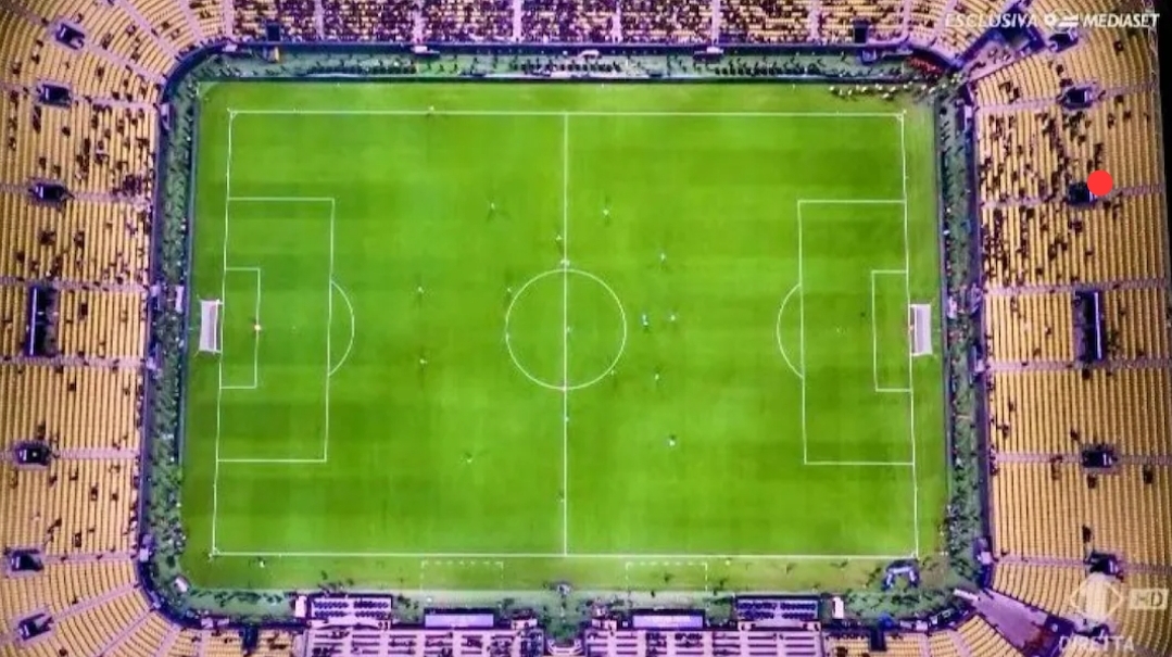 Napoli-Fiorentina è un flop senza precedenti. Nemmeno 10 mila spettatori allo stadio in Arabia Saudita