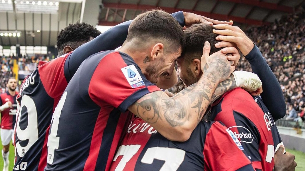 Napoli spreca occasione per scavalcare la Fiorentina, solamente un punto contro il Cagliari