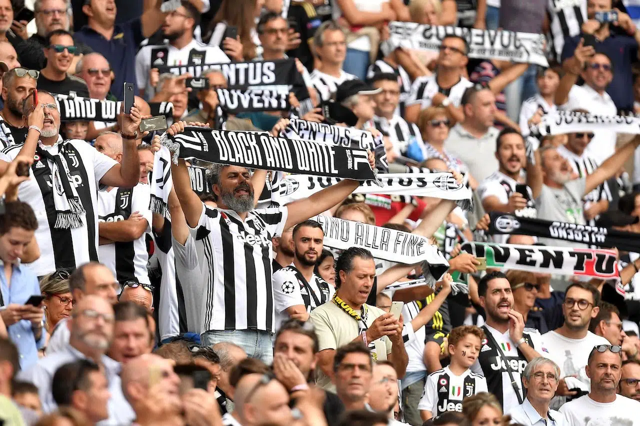 I tifosi della Juventus pensano alla Fiorentina, coro a Empoli: “Siete come Firenze”. Sentono la rivalità