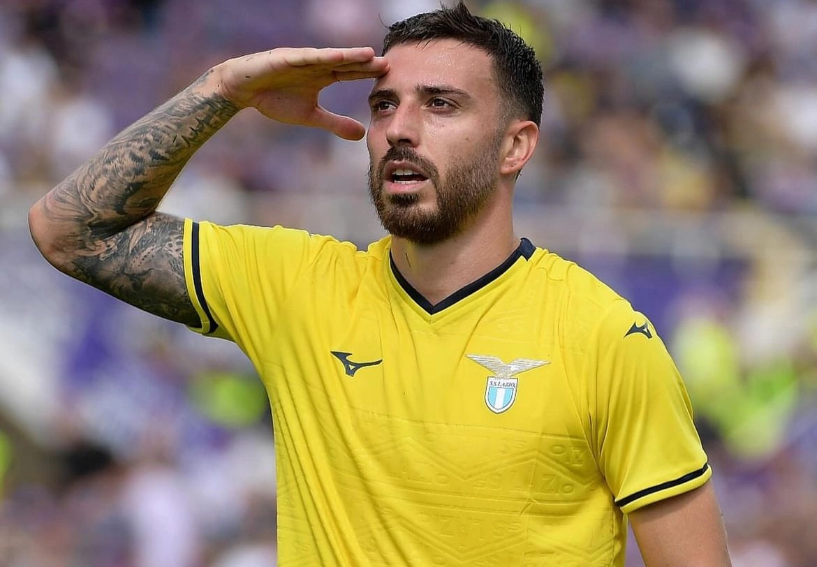 Mario Gila pensa ancora sulla Fiorentina: “Meritavamo di più, i risultati fuori casa non stanno arrivando”