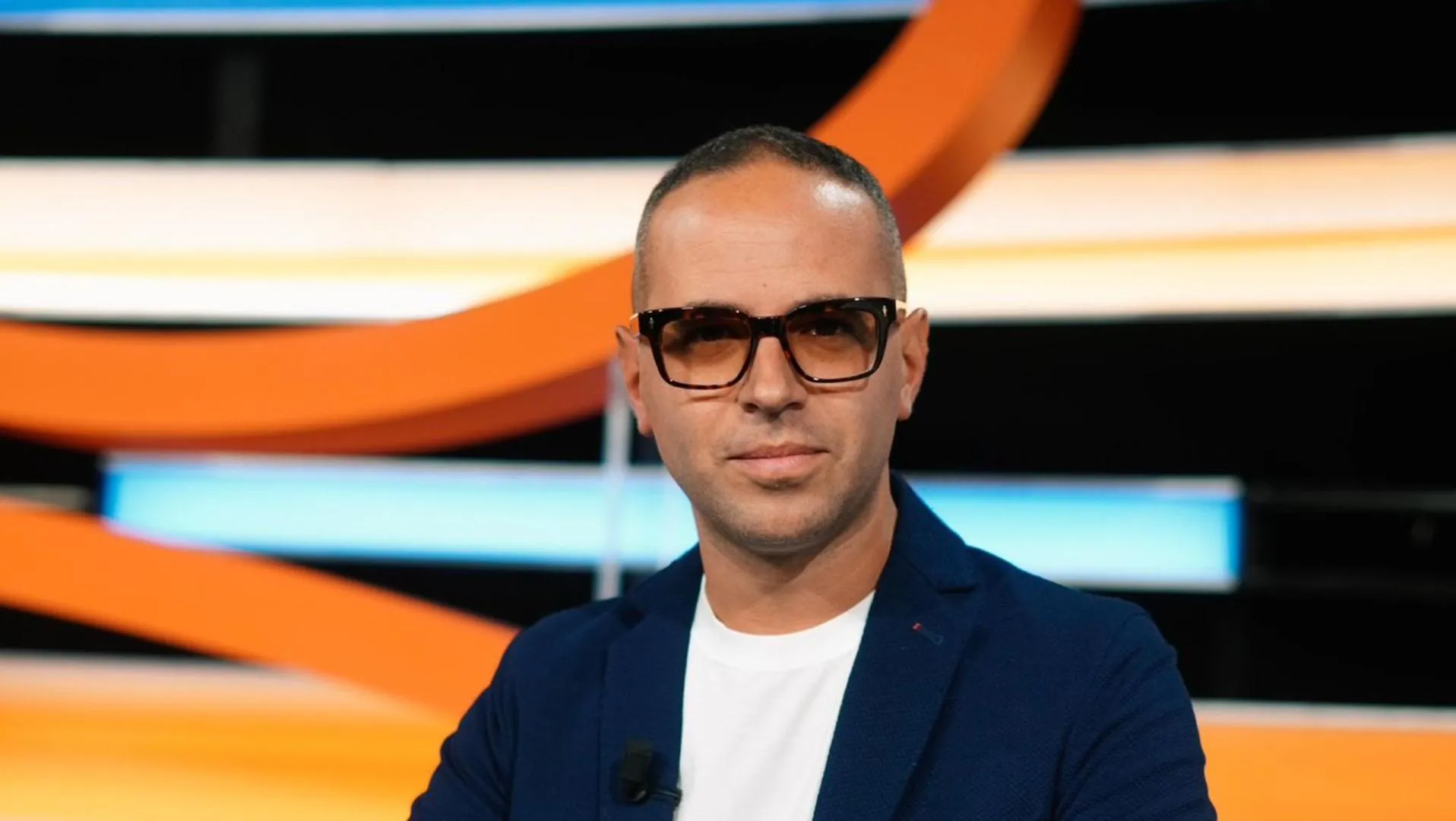 Criscitiello: “Vittimismo napoletano: se i fiorentini fanno il coro della mano sono razzisti, loro però augurano la morte”