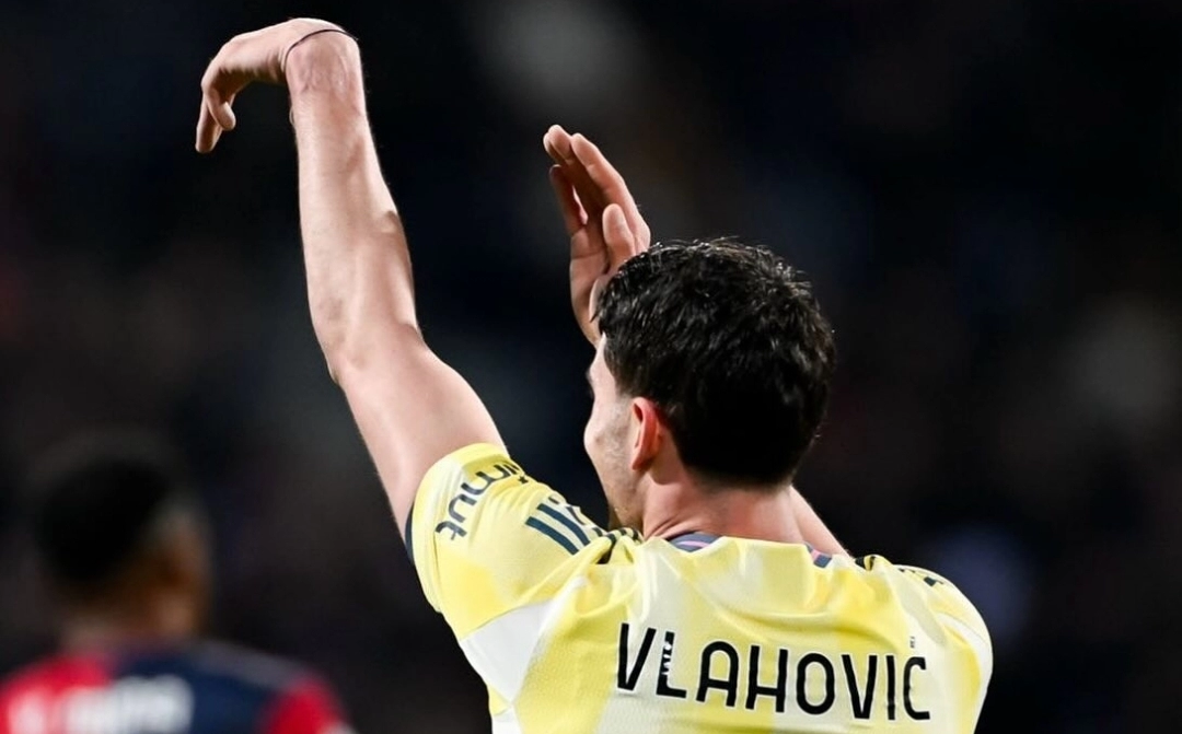 La Juventus vince a Cagliari grazie ad un gol di Vlahovic e va a +7 sulla Fiorentina