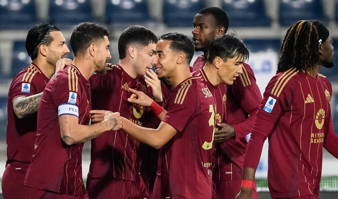 La Roma vince contro l’Empoli e sale al settimo posto. La Fiorentina è ottava in classifica, fuori dall’Europa