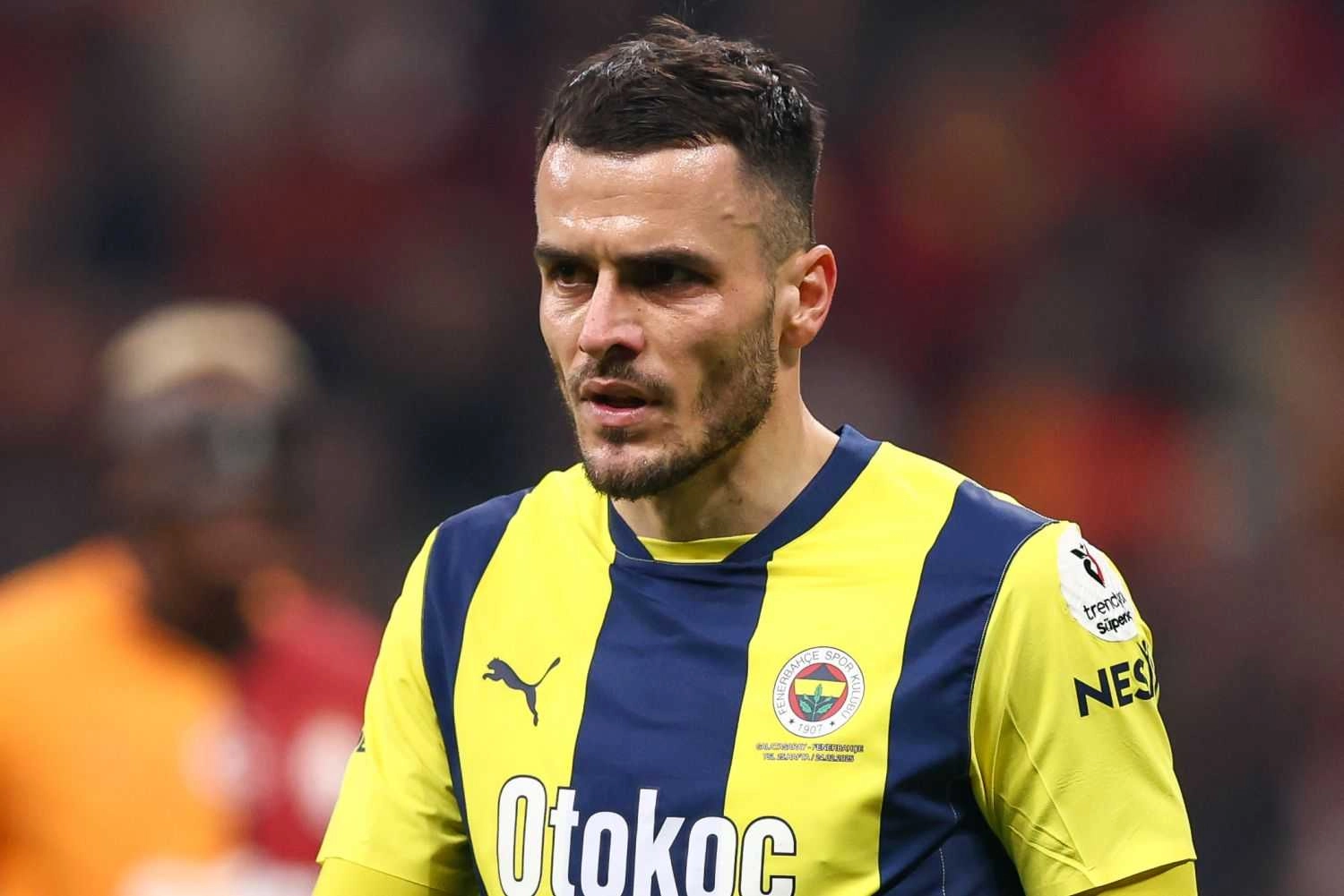 Sportitalia: “Sondaggio della Fiorentina per Kostic; interessa anche al Bologna e all’Atalanta”