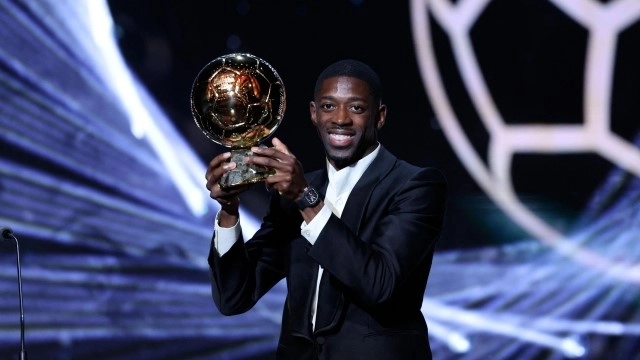 Ousmane Dembelé vince il Pallone d’oro, decisiva la straordinaria stagione con il PSG