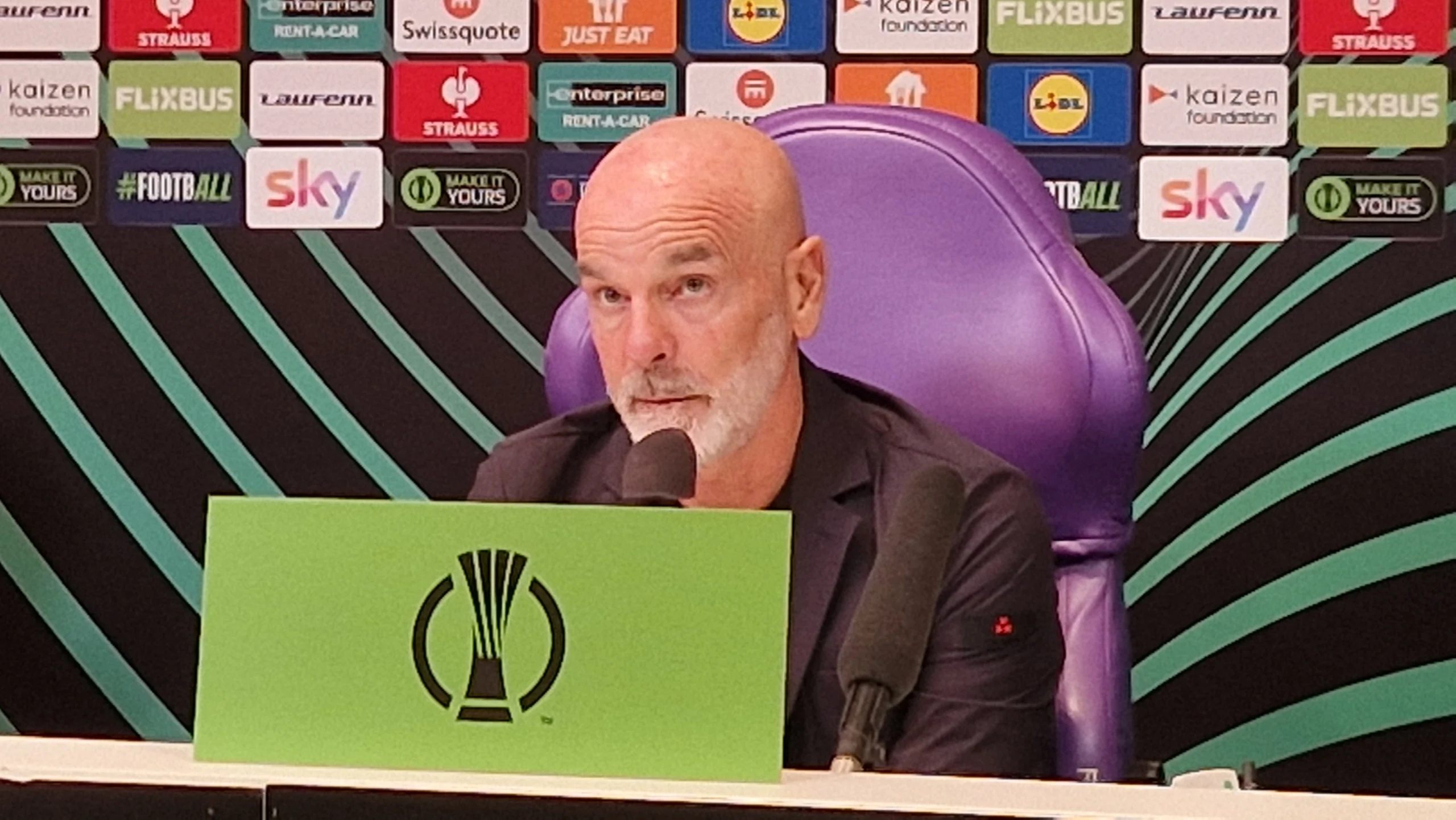 Pioli: “Martinelli l’ha presa come tutti quelli che non giocano, giocherà quando lo deciderò io”