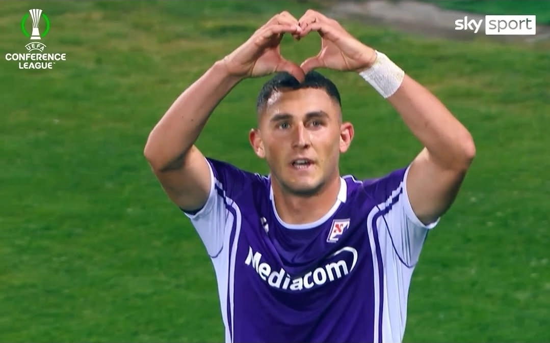 PAGELLE FIORENTINA: PICCOLI SEGNA, NDOUR FA GOL E ASSIST. MALE GOSENS E FAGIOLI