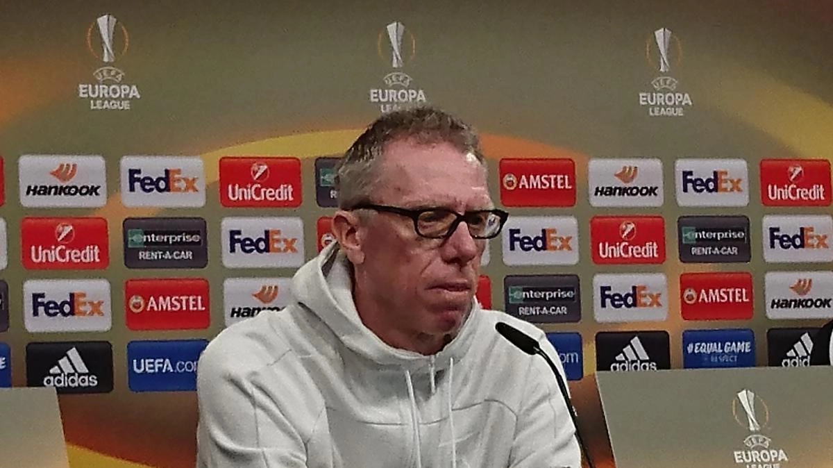 Stoger: “Domani? Un’occasione per risollevarci, assente Mbuyi. Fiorentina rosa di alto livello”