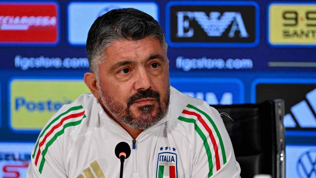 I tifosi dell’Italia contestano: “Andate a lavorare.” Gattuso sbotta nel post partita: “Una vergogna”