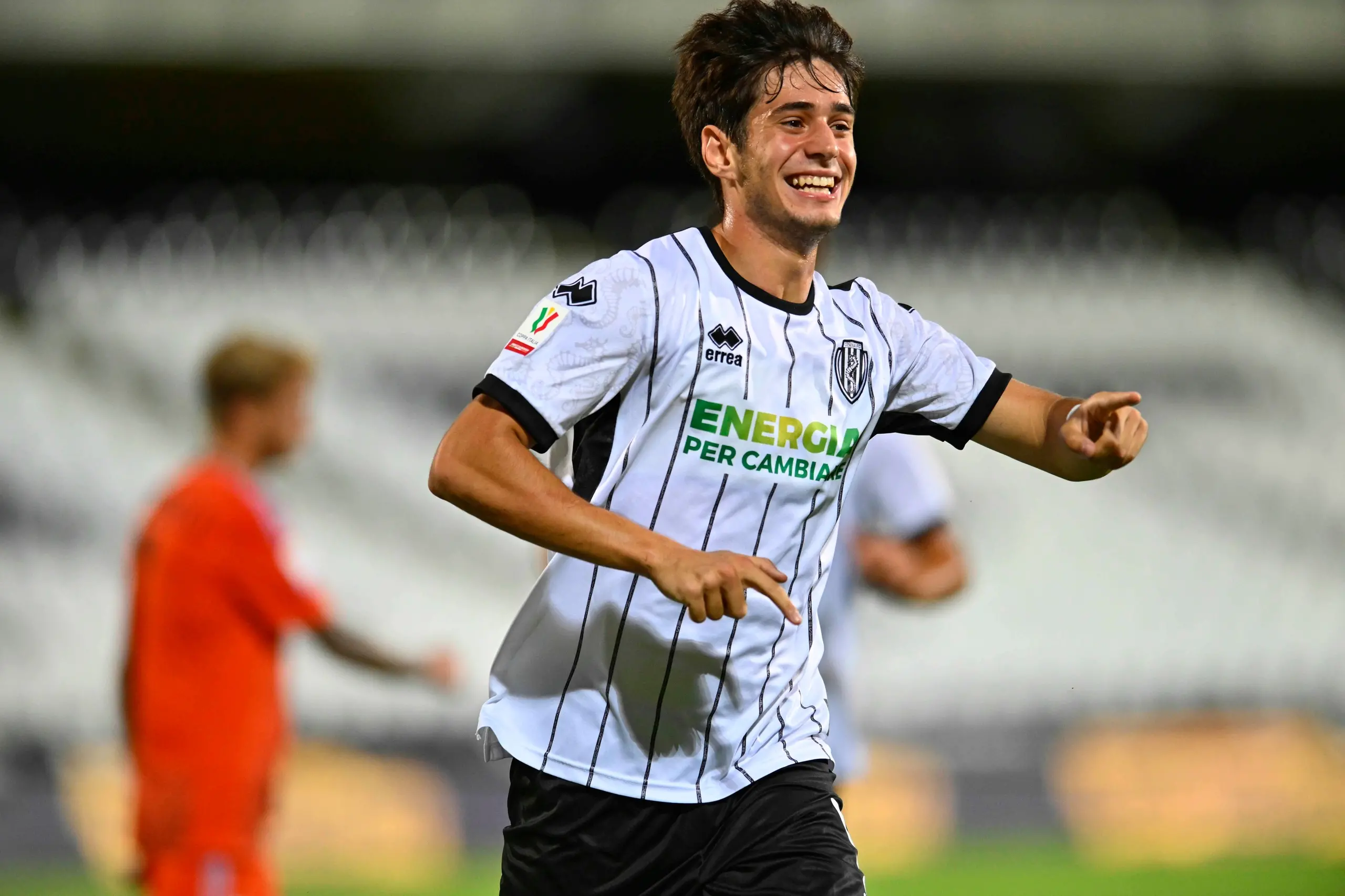 La Fiorentina torna su Cristian Shpendi: c’è la fila per l’attaccante del Cesena autore di 5 gol in Serie B