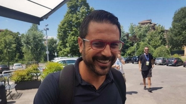 Fiore consiglia: “La Fiorentina non deve pensare alla Conference, bisogna raggiungere la salvezza”