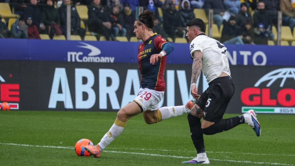 Parma e Genoa non si fanno male e guadagnano un punto a testa. Genoa a +6 sulla salvezza