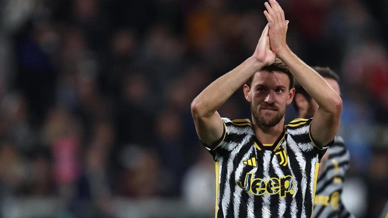 Corriere dello Sport: “La Fiorentina ha chiesto Rugani in prestito secco. La Juve punta all’obbligo di riscatto”