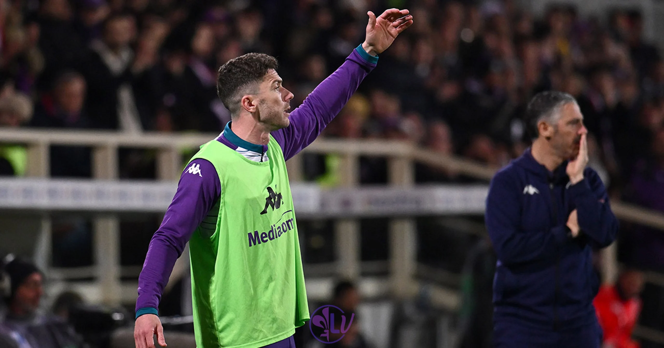 Gosens pronto per il Parma. Giocherà con la maschera protettiva al volto.