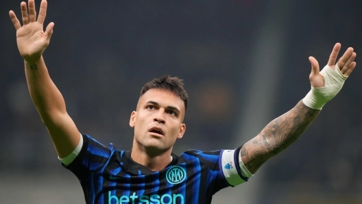 Lautaro accelera i tempi, a Firenze sarà a disposizione dopo l’infortunio al polpaccio